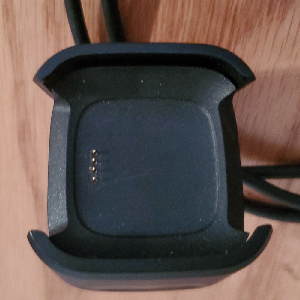 Fitbit Versa 2 - image 3